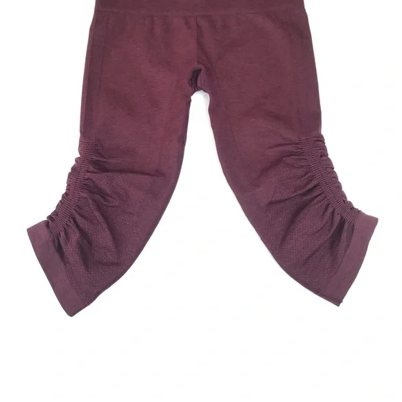 Lululemon In The Flow Crop II Heathered Bordeaux - Picture 6 of 9